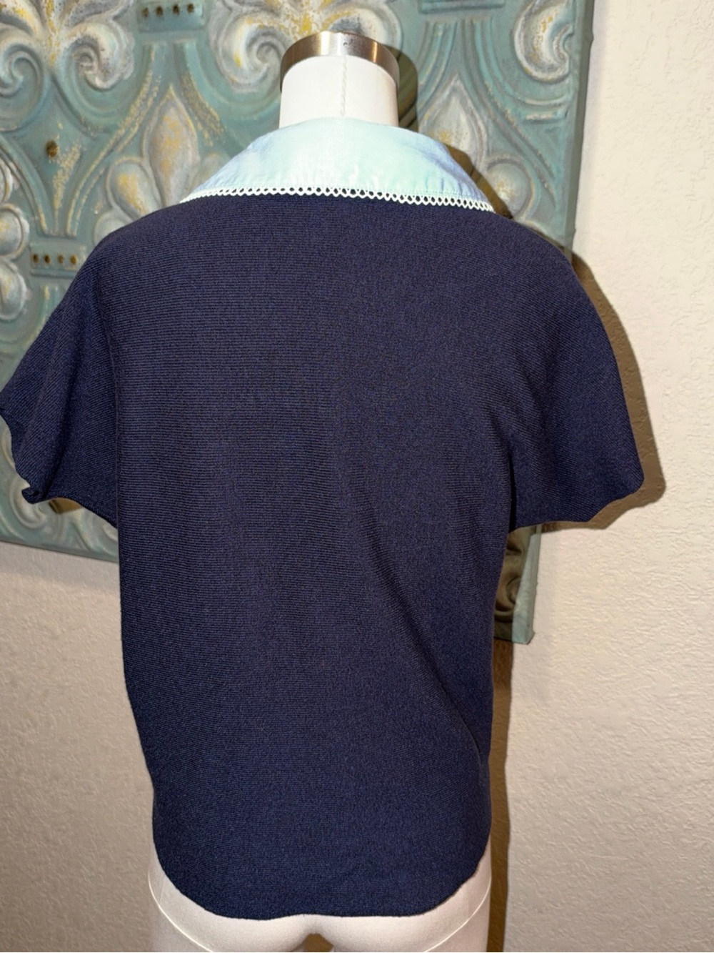 La Vila Milano Womens M Navy Knit Polo Top Blue Contrast Collar Preppy - Picture 5 of 10